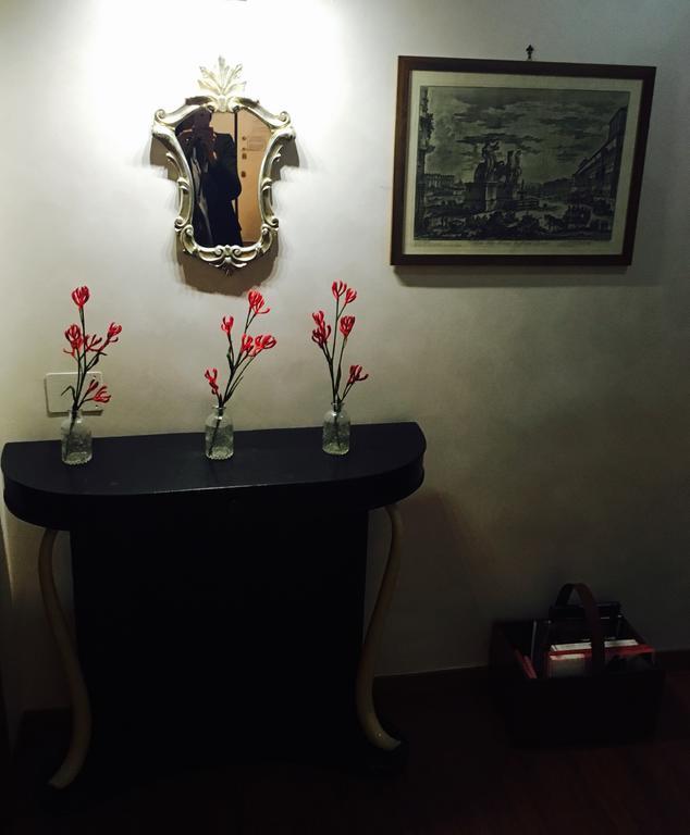 Holidays Rooms Рим Екстериор снимка
