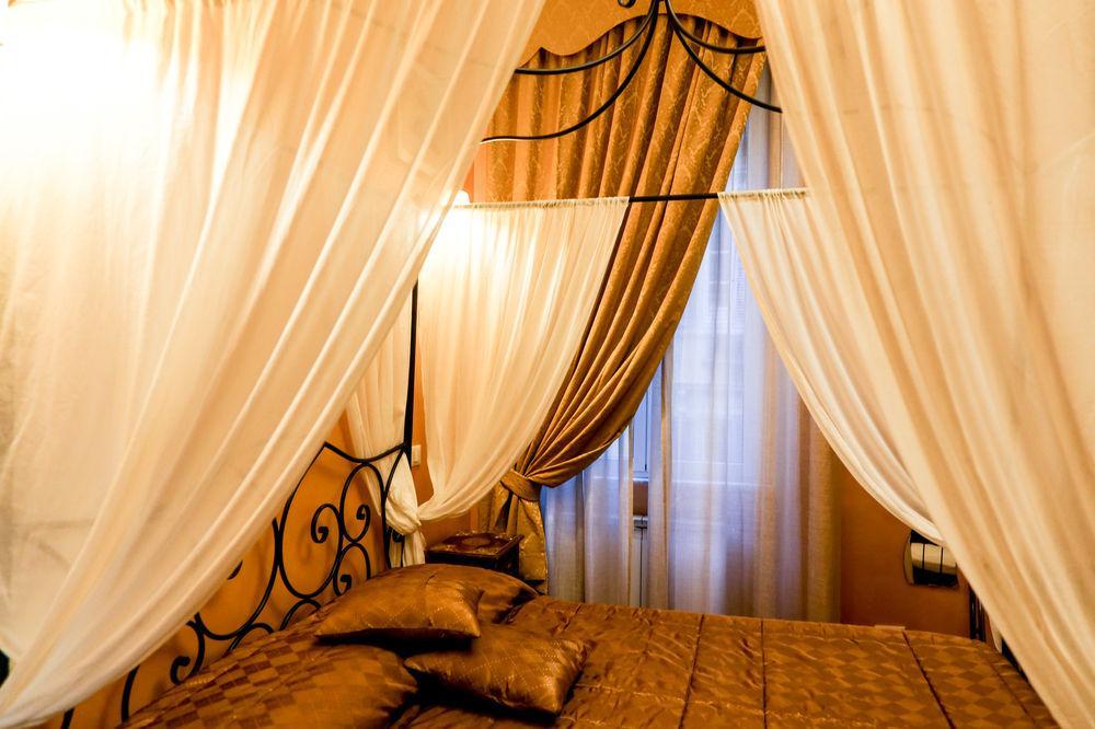 Holidays Rooms Рим Екстериор снимка