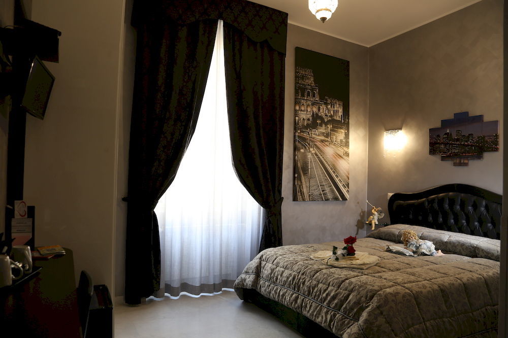 Holidays Rooms Рим Екстериор снимка