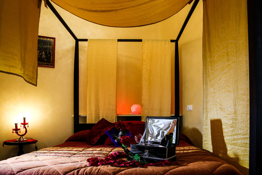 Holidays Rooms Рим Екстериор снимка